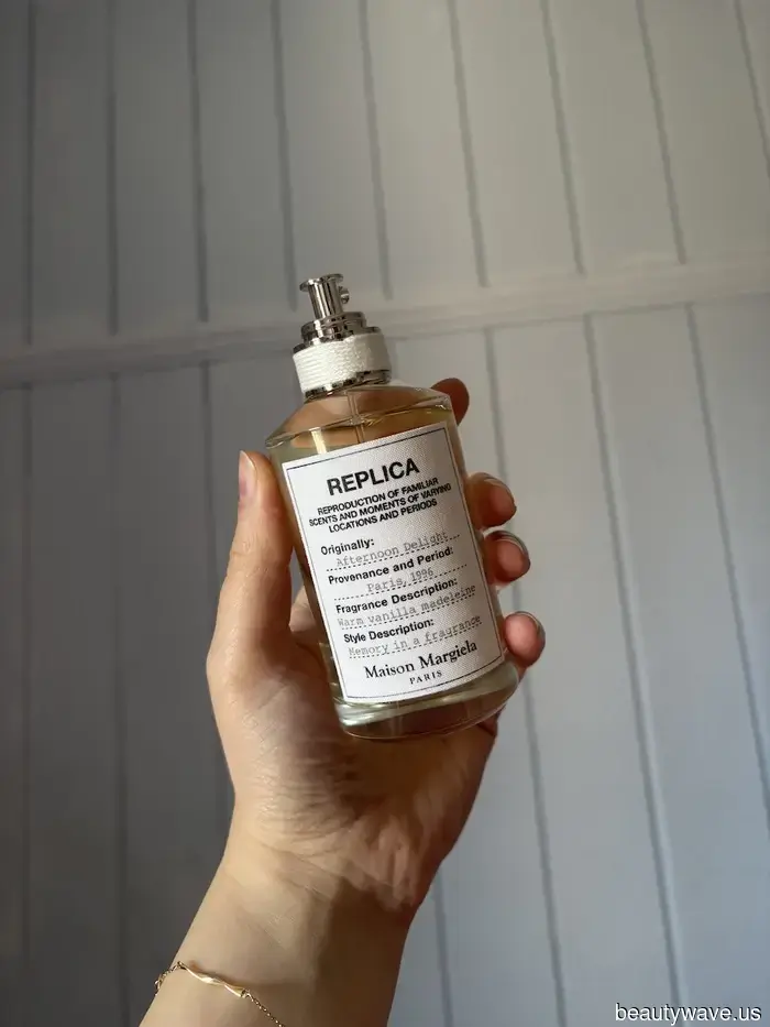 Every beauty editor I know agrees—these fragrances are guaranteed to get you compliments.