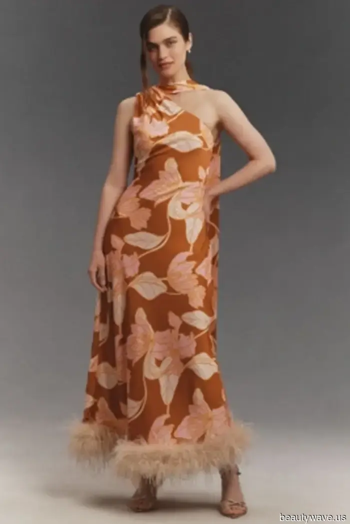 The 35 Finest Spring Wedding Guest Dresses Priced Under $500, as Recommended by a Bridal Stylist