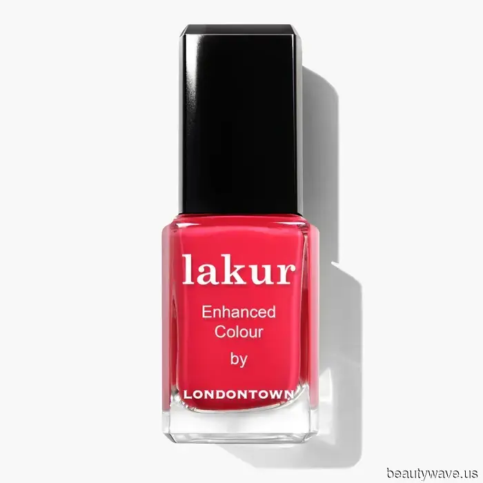 Experts Concur: These 7 Nail Shades Will Instantly Elevate Your Style This Summer