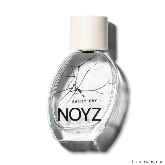 I Discovered the Effortlessly Stylish Little Black Dress of Fragrance Just in Time for Autumn.