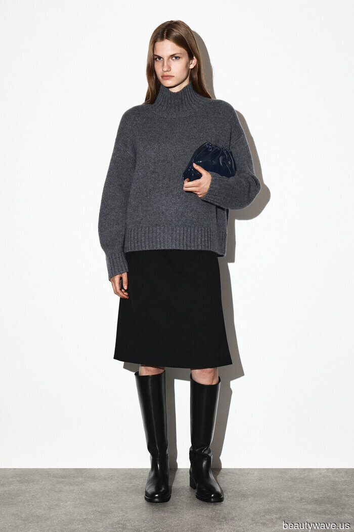 This new high-street bag will have everyone pestering you about its origin (to the extent that it becomes bothersome).