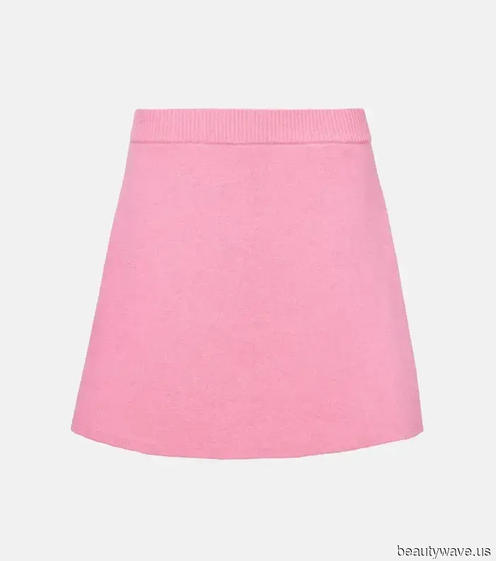 The Surprising Color Pairings That Fashion Enthusiasts Everywhere Will Soon Embrace