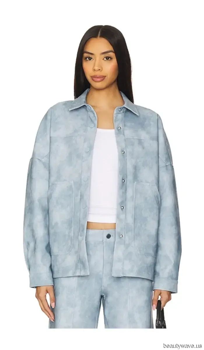 7 Luxe-Looking Outfits to Pair with Fall's Most Iconic Footwear Trend