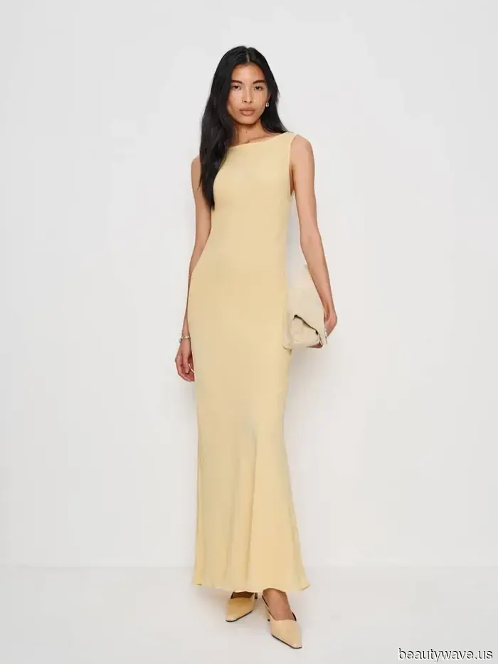 I realize I can't be Zoë Kravitz, but I can certainly emulate her style—here are 6 autumn outfits I'm rushing to replicate.