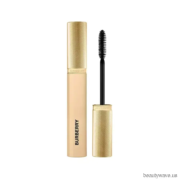 Simone Ashley's Most Unforgettable Beauty Looks Are Consistently Bronzed, Ethereal, and Stylish—9 That I'm Eager to Imitate