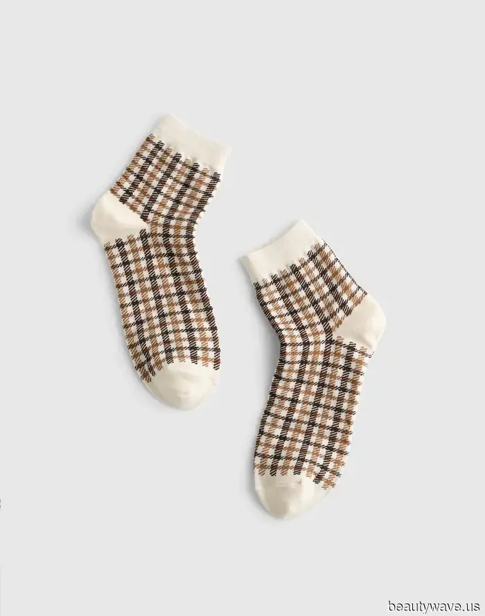 27 Cozy Autumn Accessories I'd Sport at All the Trendiest Spots in NYC