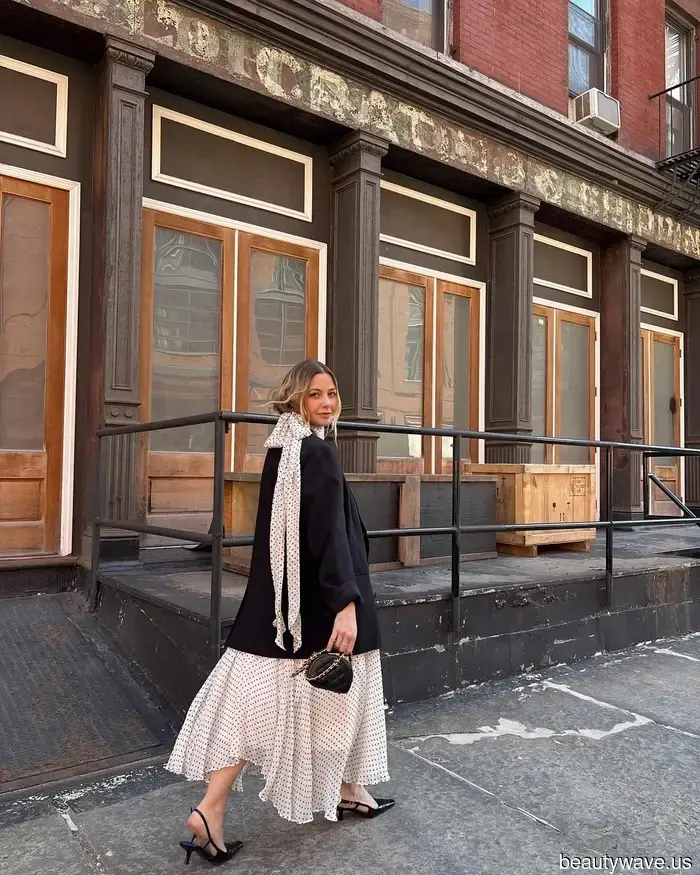 Non chiedermi come, ma indossare abiti a pois con questo stile di scarpe ti fa sembrare ricca come un'ereditiera.