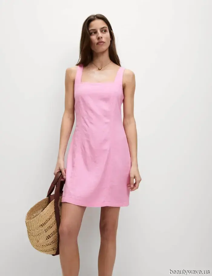 5 combinaciones de minivestido y chanclas simples pero elegantes que estaré usando repetidamente este verano