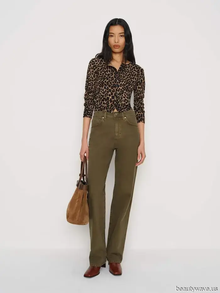 I can tell you're fashionable if you're replacing your blue jeans with one of these alternative colors this spring.