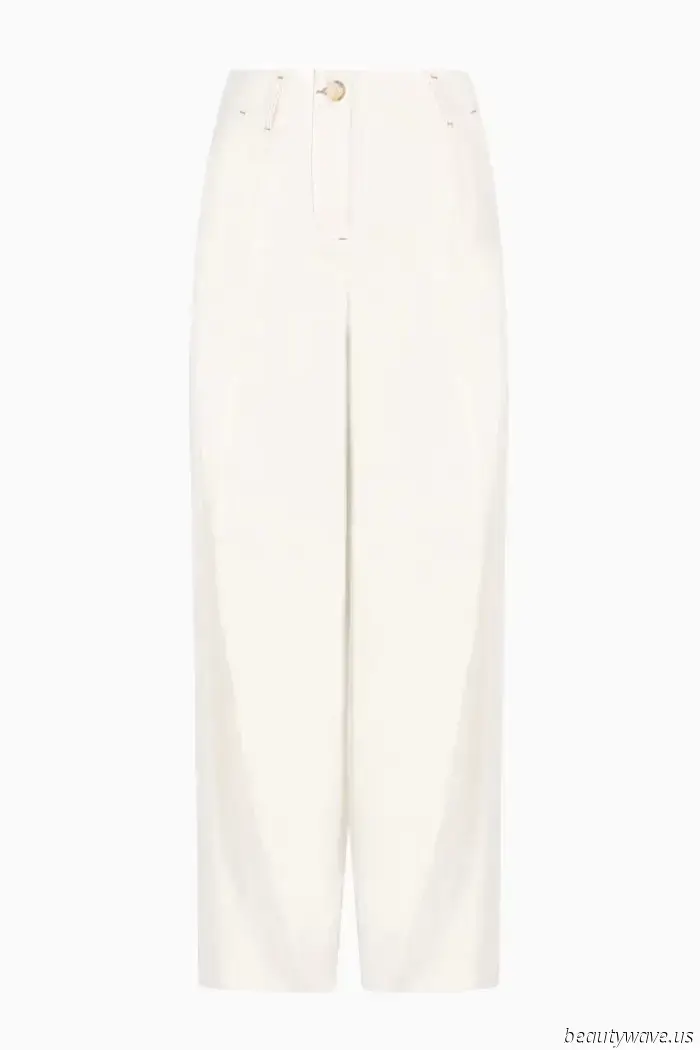 Here's What Fashion Enthusiasts are Looking at in Emporio Armani's Newest Collection
