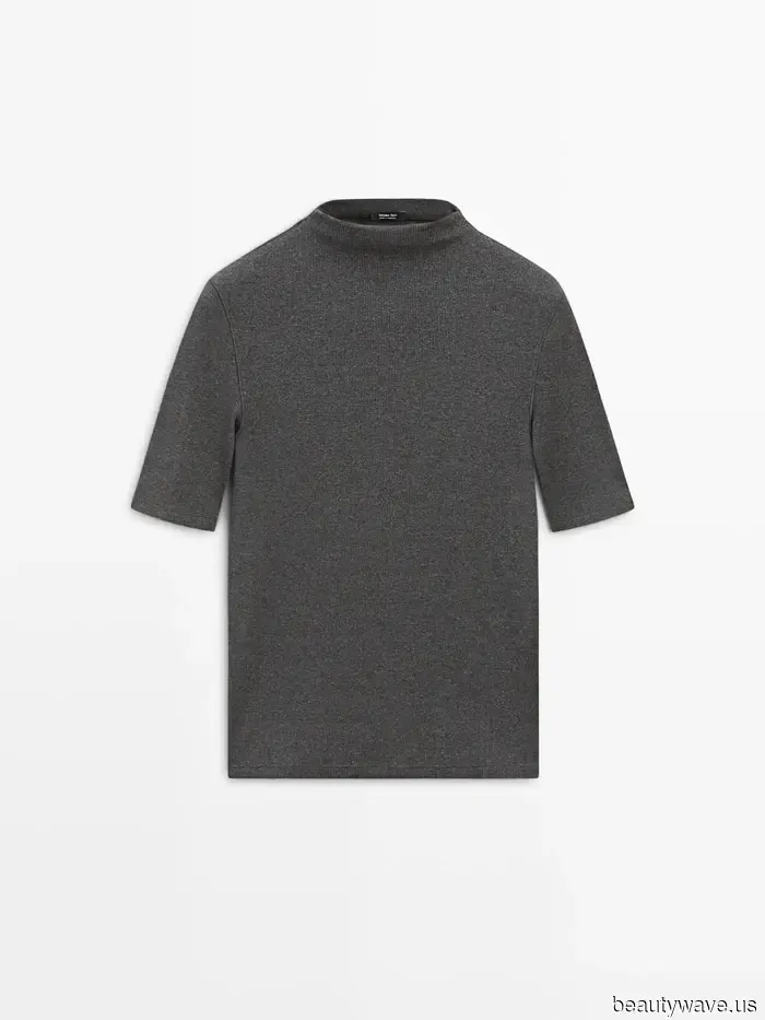 Statt Sneakers und Slipper tragen die Franzosen immer diesen schicken Schuhtrend mit cropped Jeans.