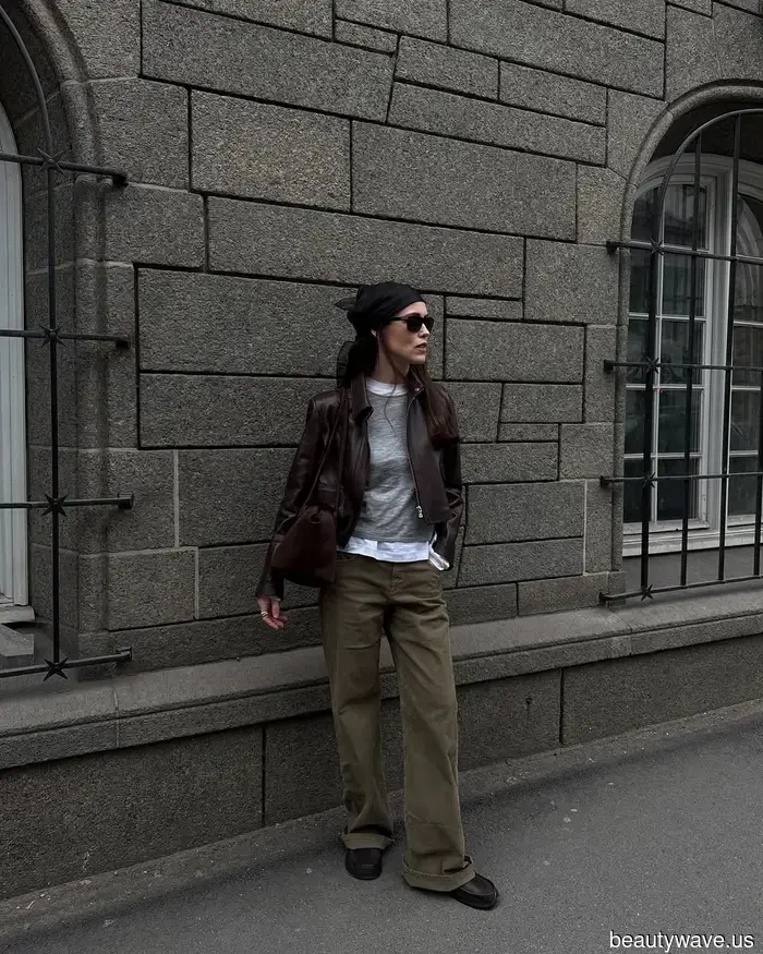 Da Base a Designer: Questa Tendenza dell'Outfit Renderà I Tuoi T-Shirt Subito Simili a Quelli di The Row