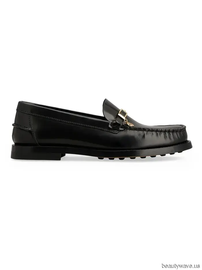 Se ami un mix alto-basso, devi vedere queste giacche, scarpe e borse da $30 a $1000.