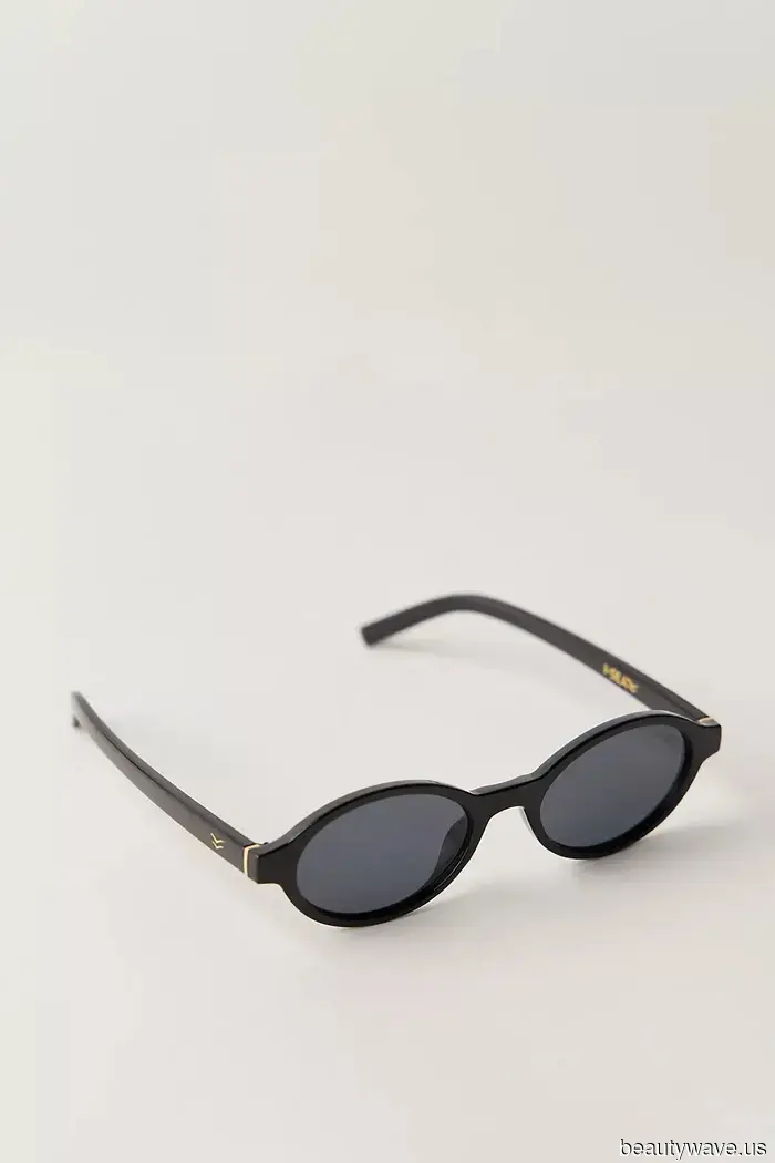 Von Rope Sandalen bis zu Nap Dresses, 25 trendige Teile, die NYC-Redakteure einkaufen