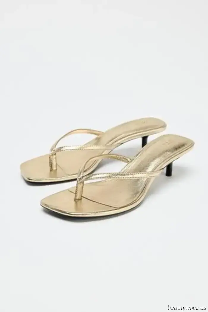 In Paris, this highly stylish sandal trend has just overshadowed ballet flats.