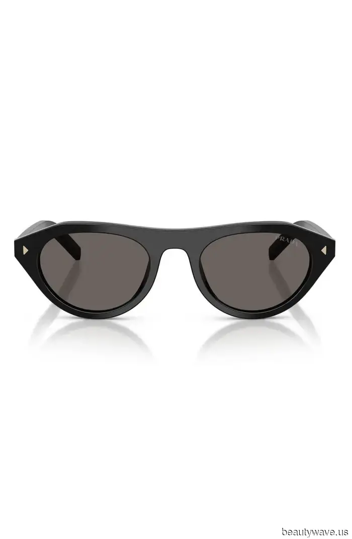 This stylish ensemble is ideal for Paris, but I'll be sporting it in the Midwest and New York City.