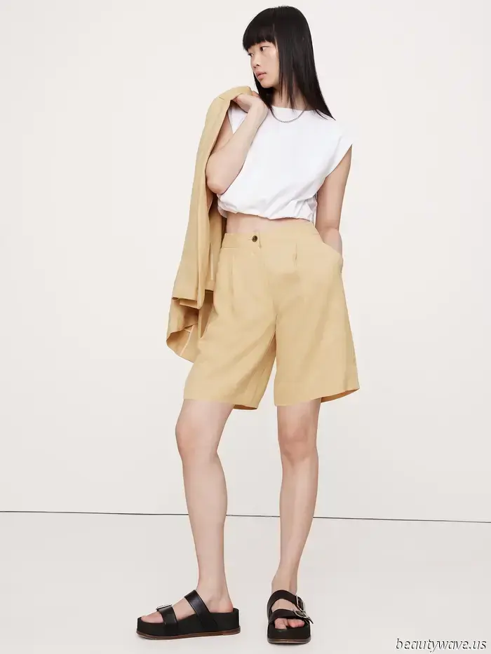 5 Essential Summer Outfits the Fashion Crowd Is Already Sporting