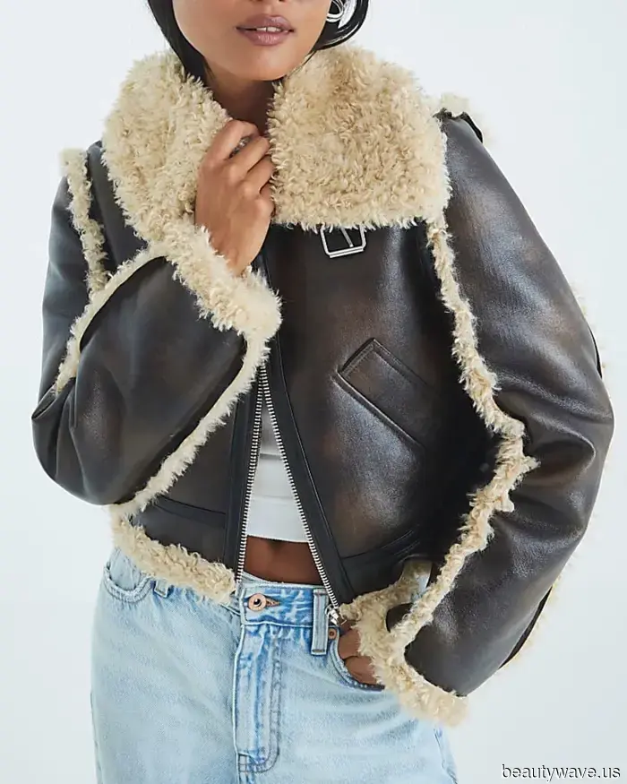 Soy una editora de moda de 4'11" que quiere lucir elegante y estar al tanto este invierno&mdash;5 tendencias que…