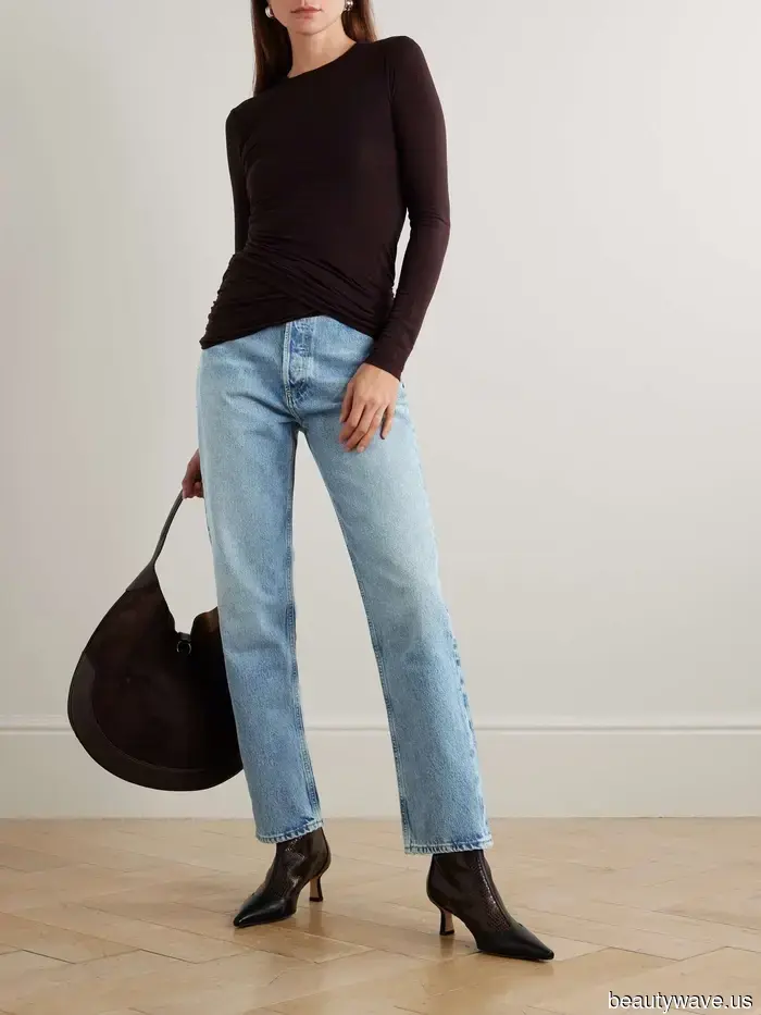 Ovunque guardo, gli europei alla moda indossano questo unico maglione con jeans, gonne e pantaloni.
