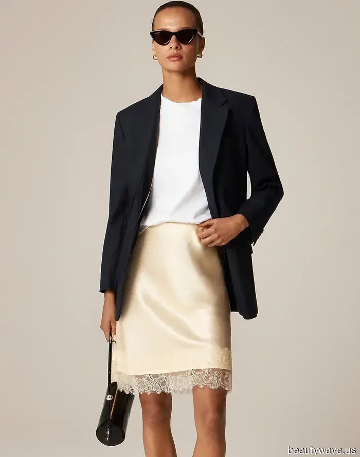 Ich bekam Blicke und Komplimente in einem Kaffeehaus in Boston, während ich dieses von J.Crew genehmigte Herbstoutfit trug.