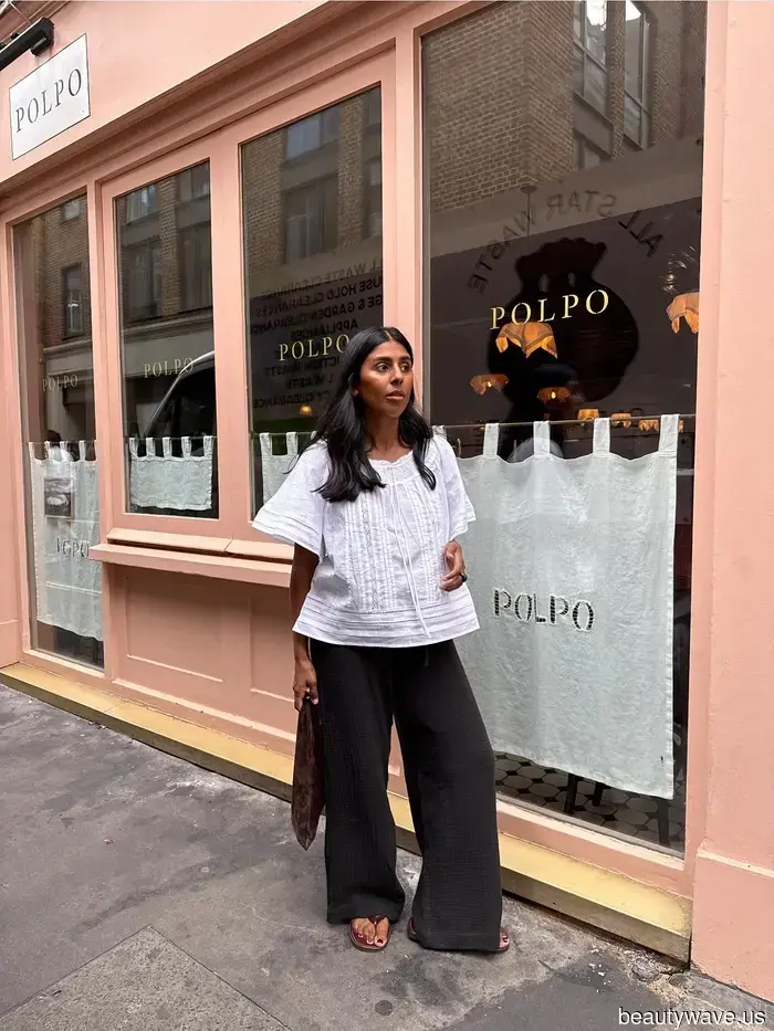I’ve conducted the research—here are the 6 best summer tops to pair with jeans in 2026.