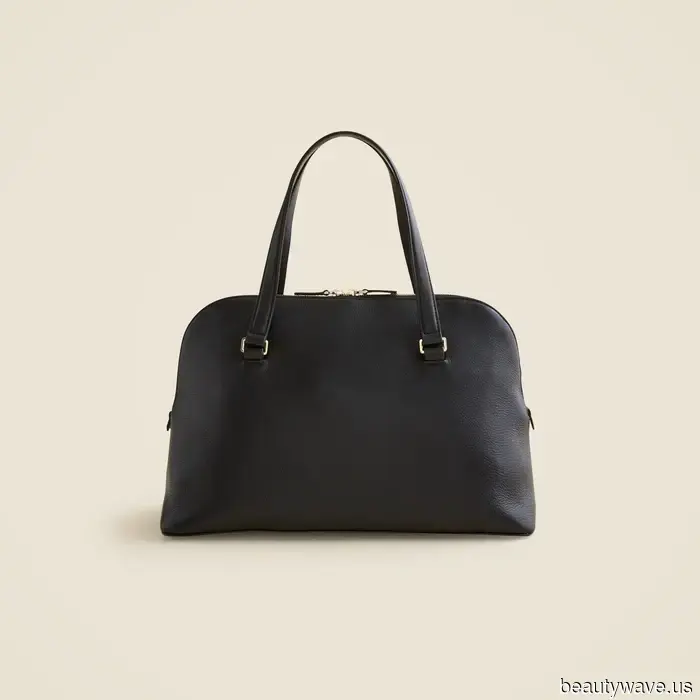 My French best friend and I are both fans of J.Crew—here’s what we’re planning to add to our carts in preparation for Black Friday.