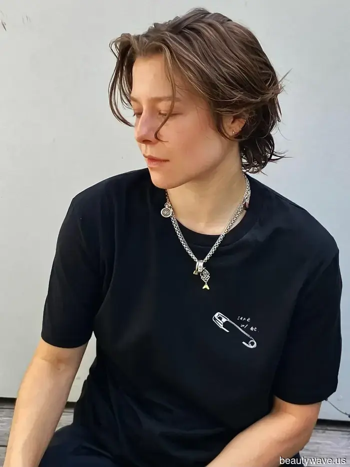 Beyond the Wolf Cut—16 Androgynous Hairstyles to Consider for Your Upcoming Salon Appointment