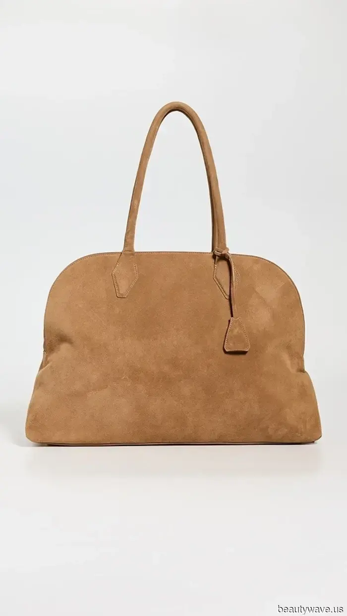 These Fashion Trends Were Popular for a While, But 2026 Indicates It's Time to Let Go.