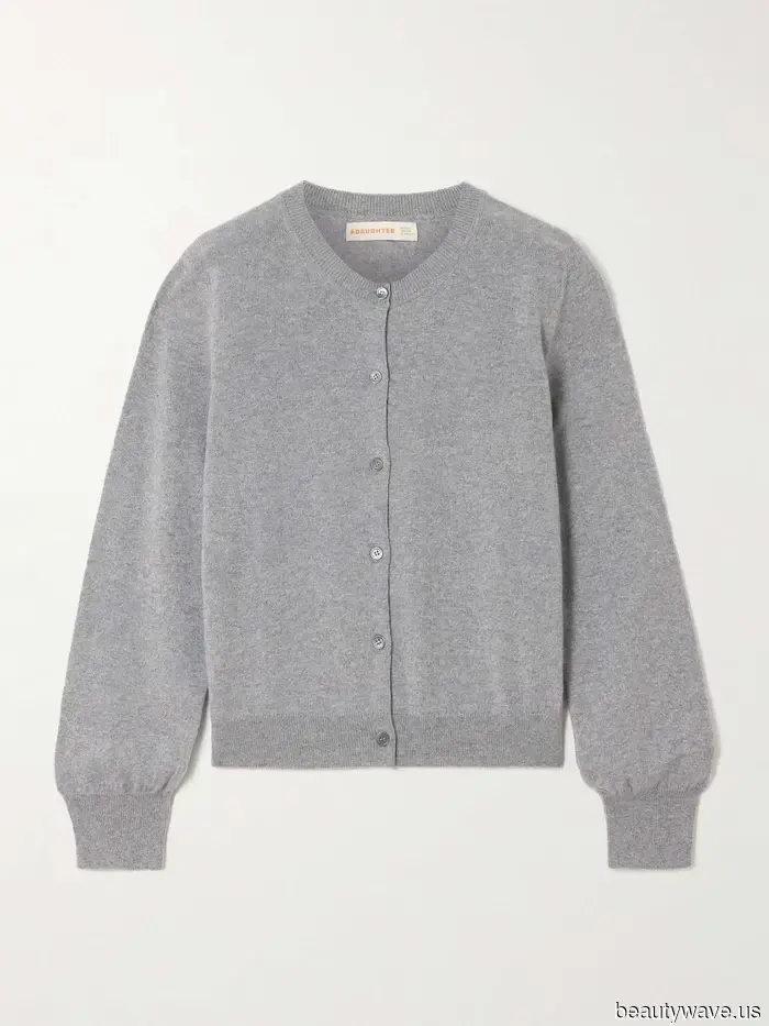 No es necesario ceñirse al blanco y negro&mdash;Kate Middleton encontró la combinación de colores elevada que se ve igual de elegante.