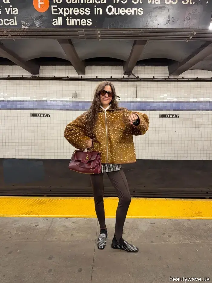 Fashionable individuals in London who enjoy sporting prints are now exploring this trendy alternative.