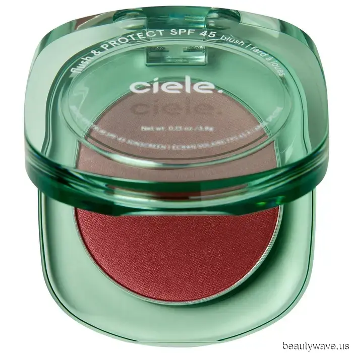 Ho provato la tendenza "Pudding Blush" di livello superiore della Corea e non sono mai sembrata così airbrushed.