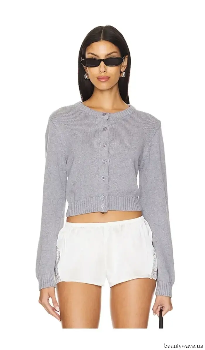 Это цвет свитера-анти-тренда, который люди носят даже чаще, чем черный и кремовый.