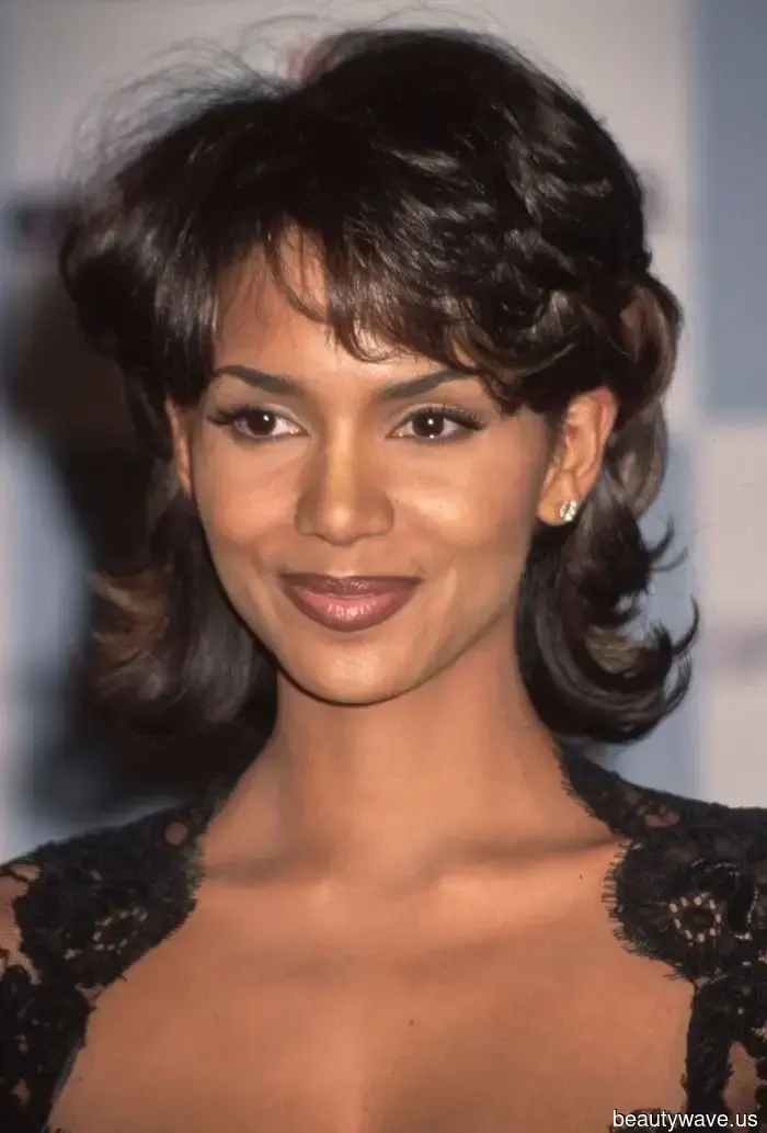 Fast 4 Jahrzehnte später und diese ikonischen Make-up-Looks der 90er Jahre feiern ein Comeback