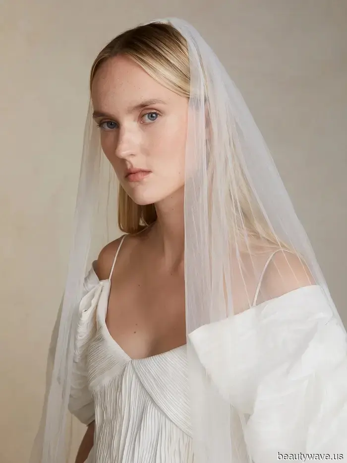 An Elegant Barbecue Dinner and a Danielle Frankel Gown Create the Ambiance for This Fashion Editor's Wedding in Texas