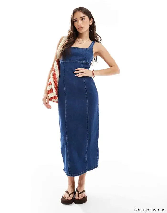 Apologies to My Jeans—This Effortless, Slip-On Dress Is Captivating My Entire Focus.