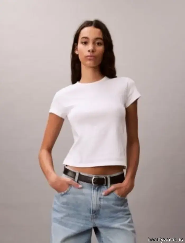 Here You Go: The 9 Most Stylish Ways to Style a White T-Shirt in 2026