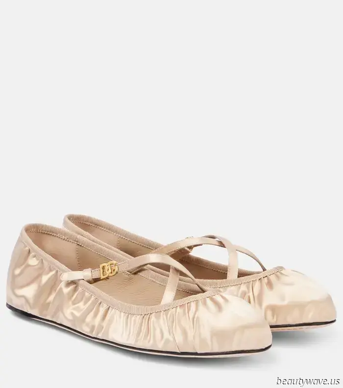 Seen in Paris: The Most Beautiful Dress-and-Shoe Pairing You'll Encounter This Summer