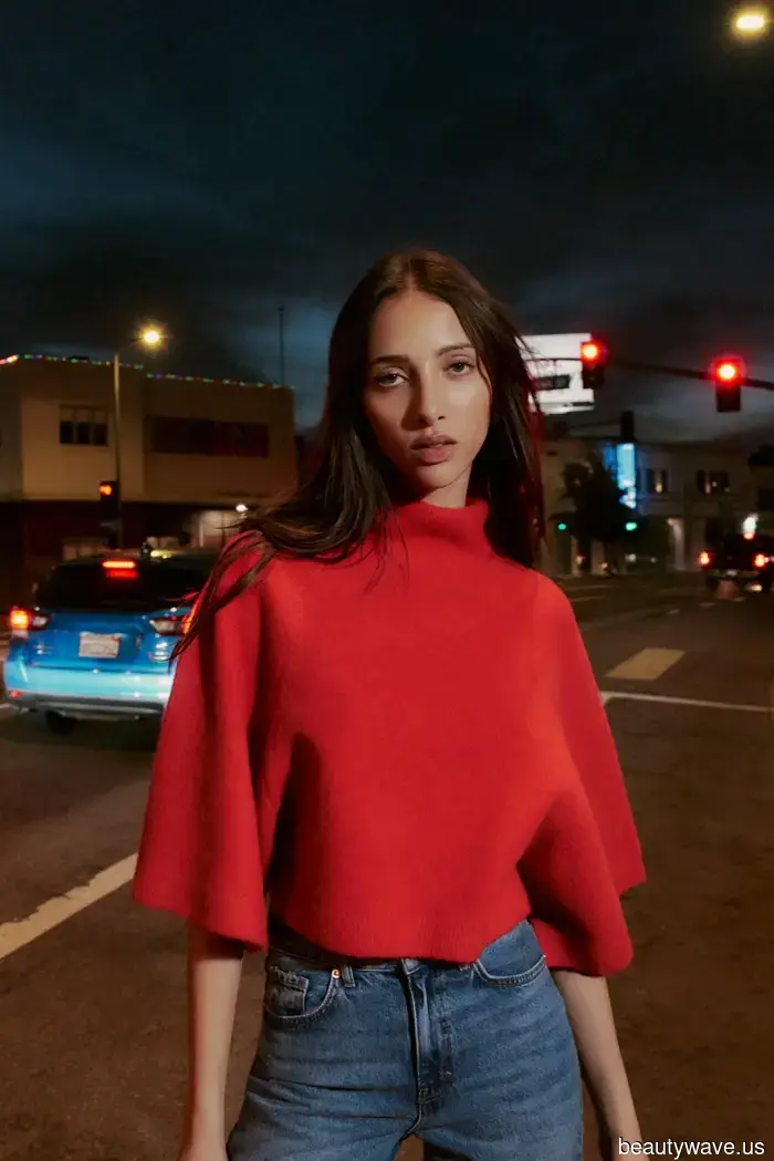 Every French woman's capsule wardrobe in Paris features these essential pieces.