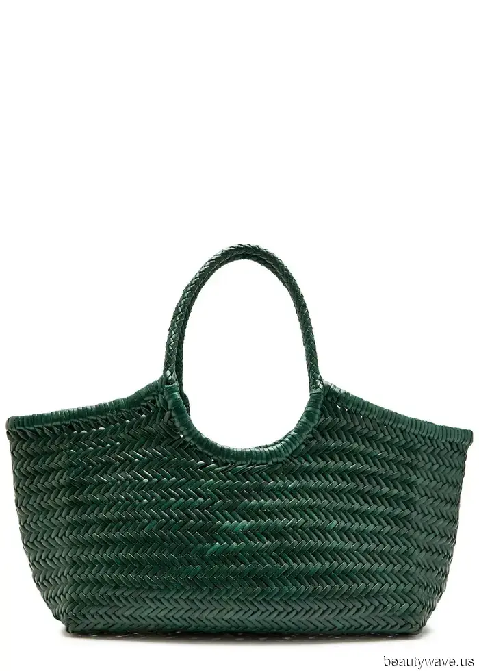If you’re purchasing a woven bag this summer, opt for this sophisticated, classic design.