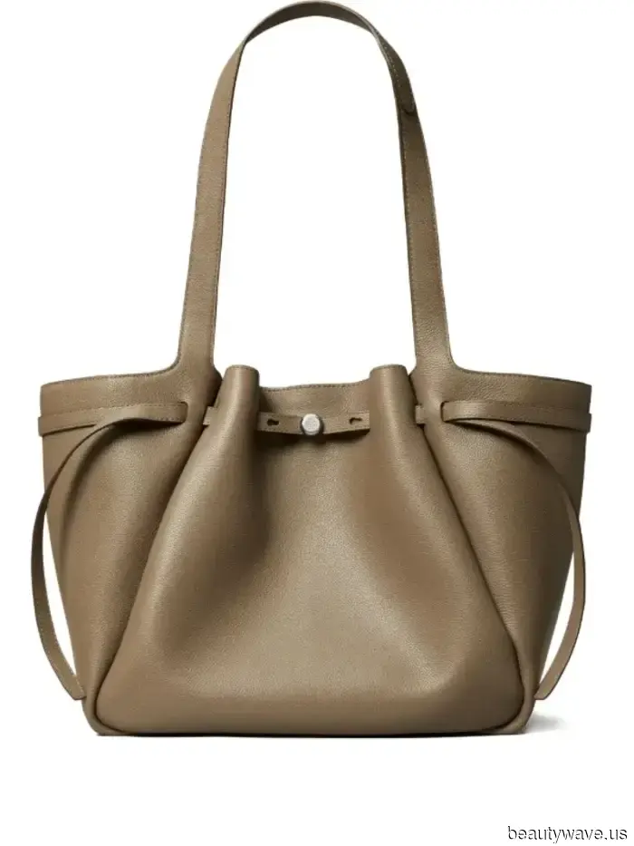 I Prefer My Handbags to Be Minimalist and Luxurious—Here Are 5 Subtle Luxury Styles I Support This Spring.