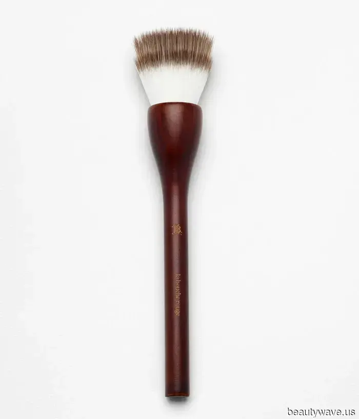 3 schicke Pariser Frauen sagen, dass dies die besten französischen Makeup-Marken sind, Punkt.