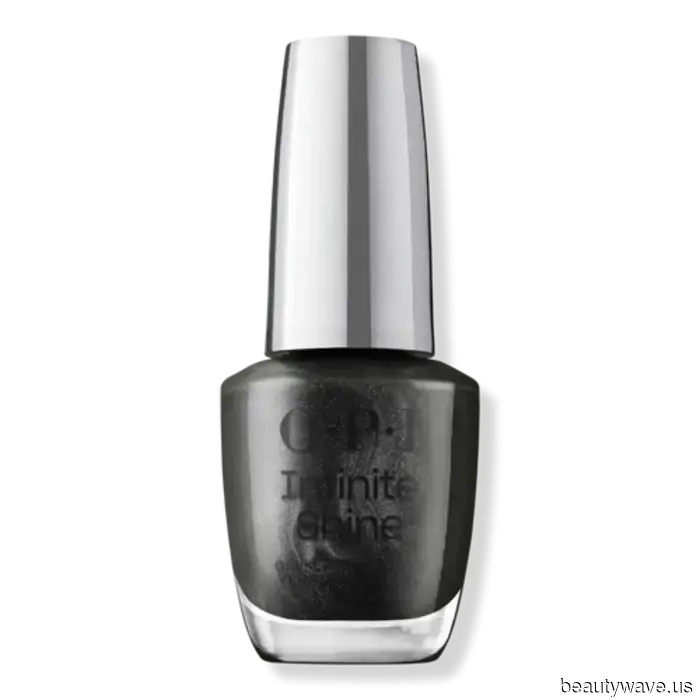 Я попросила редакторов по красоте поделиться "почти нейтральными" лаками для ногтей, которые они никогда не отдадут...