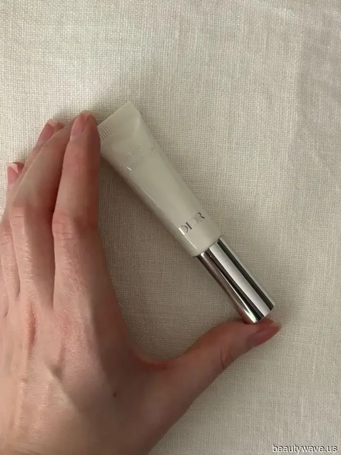 This is the only product I can genuinely depend on to restore my weak, damaged nails.