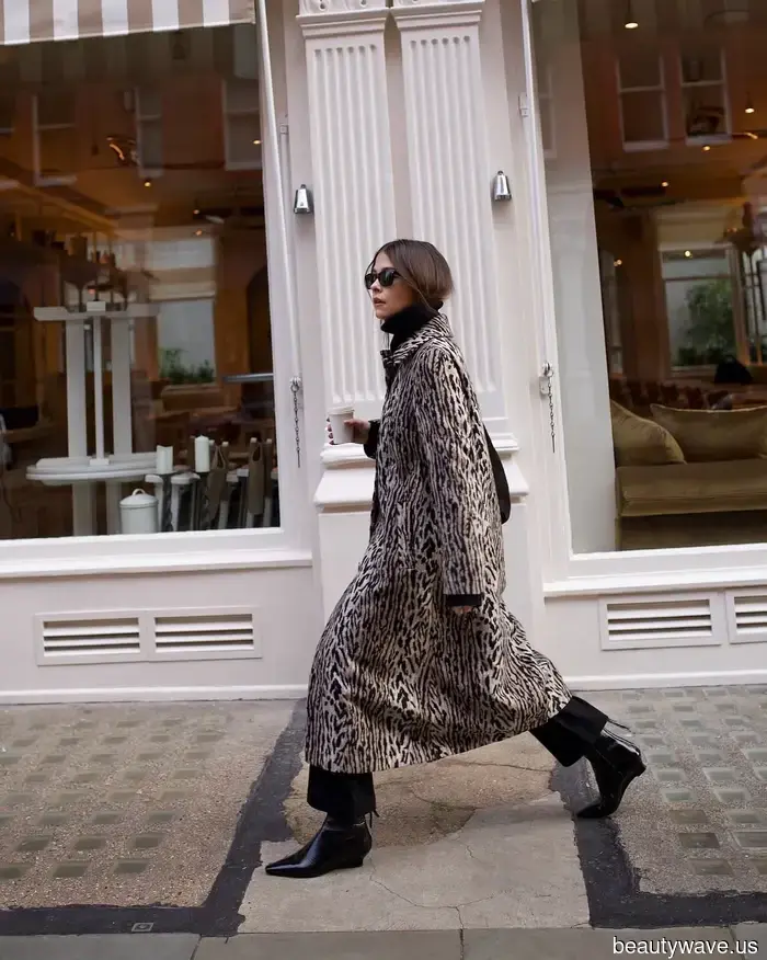 While black coats are nice, fashion enthusiasts in Paris, London, and NYC understand that these color trends exude much more elegance.