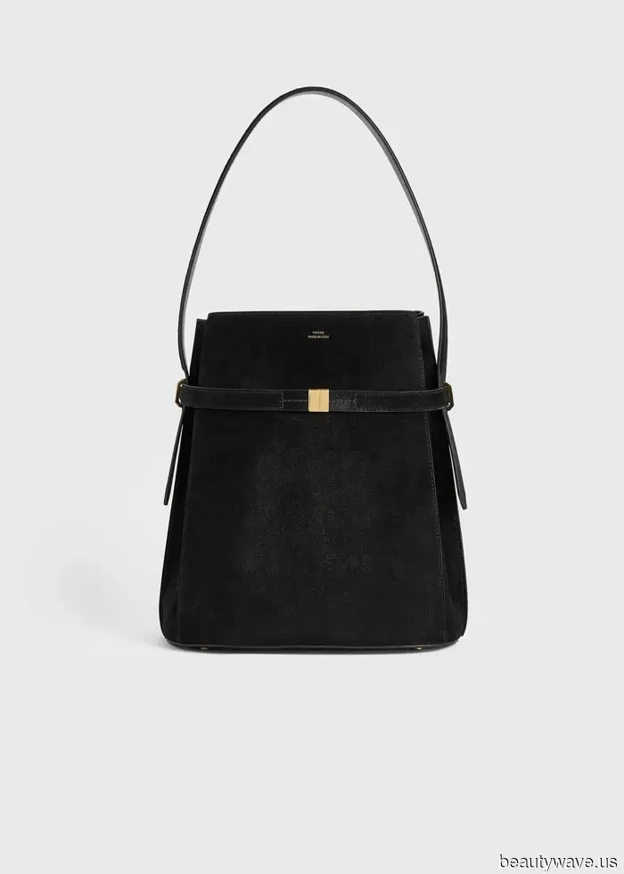 From New Status Indicators to "Styling Privilege," This Is the Definition of Luxury for Autumn 2025.