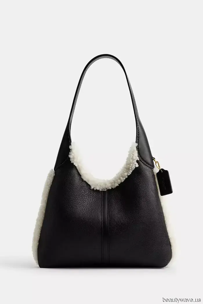 No Pillbox Hats or Capes—this Winter's Accessory Trend for the Stylish: the "Rich" Look