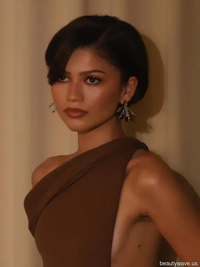 Zendaya's Face Card Is Exceptional—9 Makeup Products I’m Confident She Uses