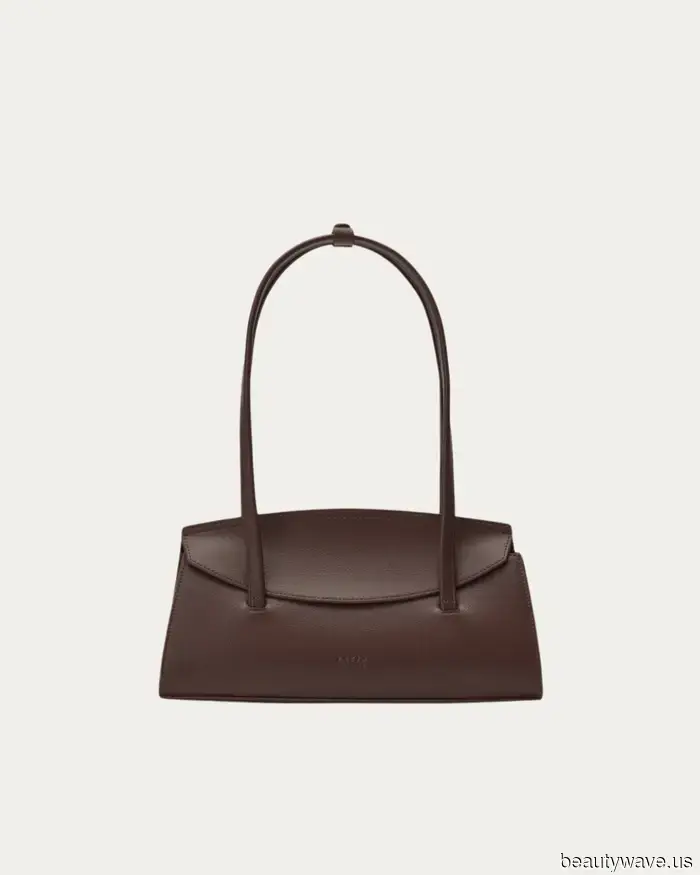 From New York City to London, fashionable individuals all over are seen with this trendy, discreet bag.