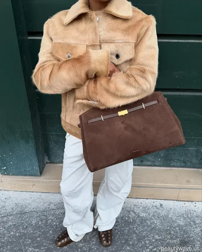 I'm Taking a Break from These 7 "Outdated" Winter Shoe Trends and Choosing These Alternatives Instead.