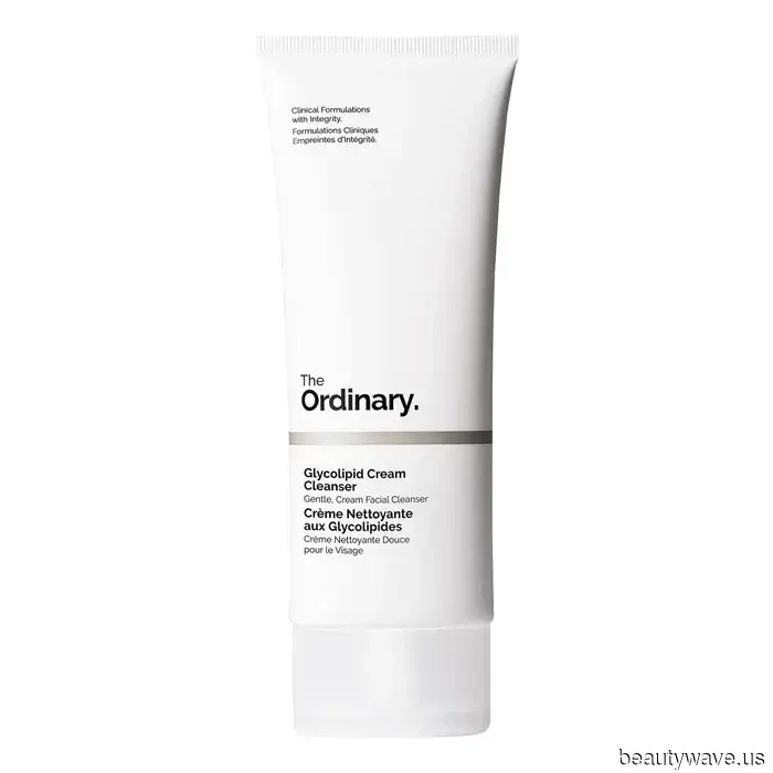 I Never Miss My Morning Cleanse—Here Are the Mild Cleansers I Rely On.